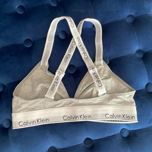Calvin Klein bralette - Picture 3 of 4